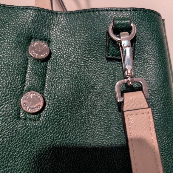 Calvin Klein Purse Reversible Tote Green & Tan Large Size W/wristlet - Picture 4 of 6